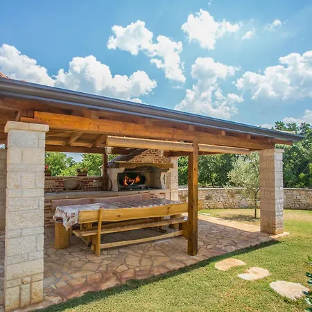 Nevena By Interhome * Poreč