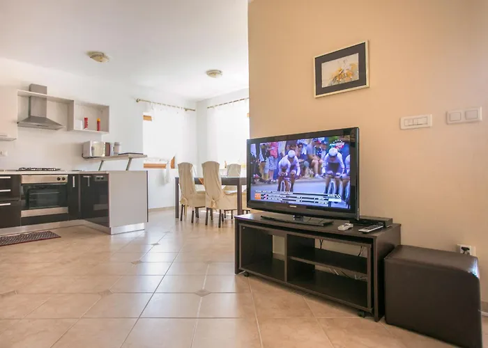 Prázdninový dům Nevena By Interhome Poreč