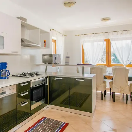 Сasa de vacaciones Nevena By Interhome Poreč