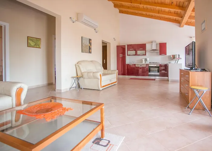 Nevena By Interhome Porec